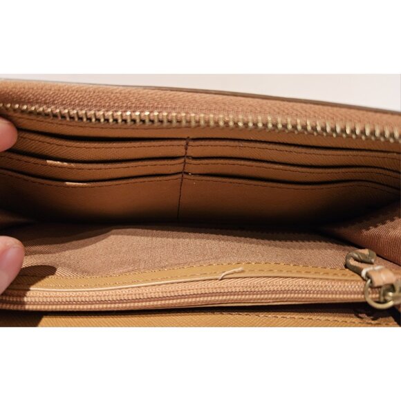 Fossil Cowhide Leather Sydney Zip Around Clutch Wallet 8x4 - Picture 10 of 16